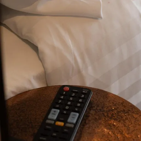 Midtown Twin Aparthotel 3*