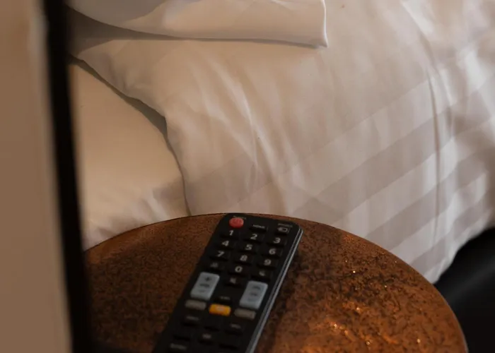 Midtown Twin Aparthotel 3*